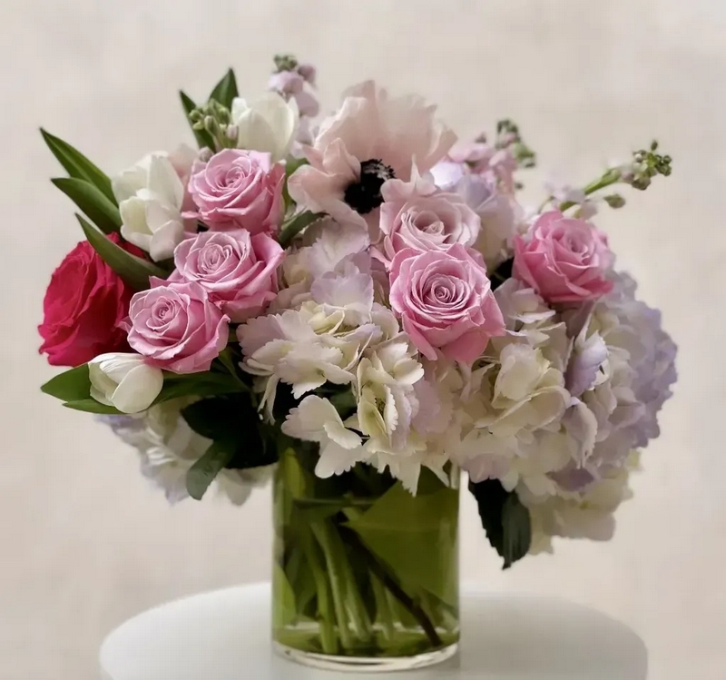 Mẫu cắm hoa kết hợp nhiều loại hoa đẹp số 1