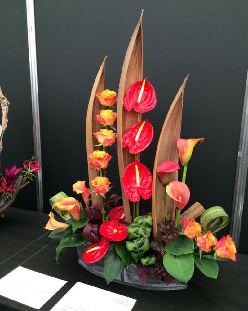 Mẫu cắm hoa đẹp dự thi số 1