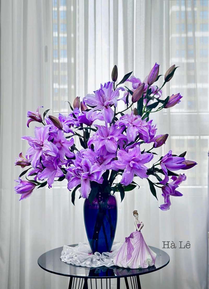 Mẫu cắm hoa trong nhà đẹp, đơn giản số 5