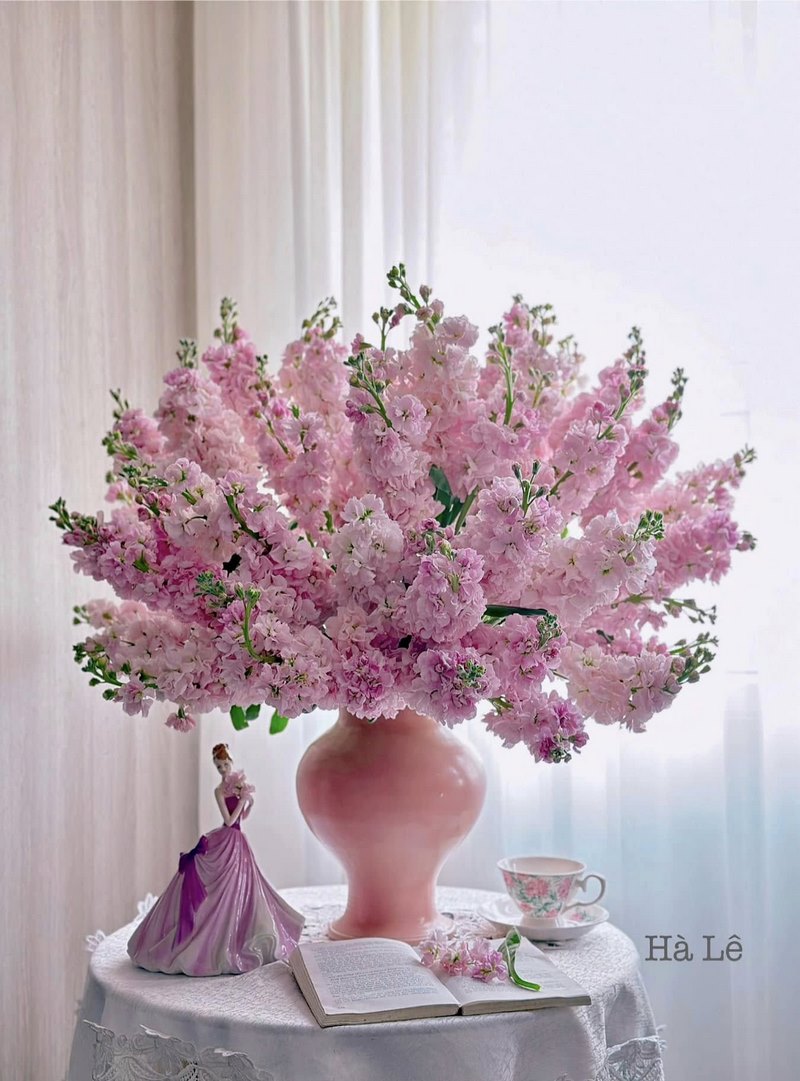 Mẫu cắm hoa trong nhà đẹp, đơn giản số 11