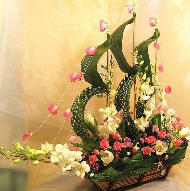 Mẫu cắm hoa đẹp dự thi số 17