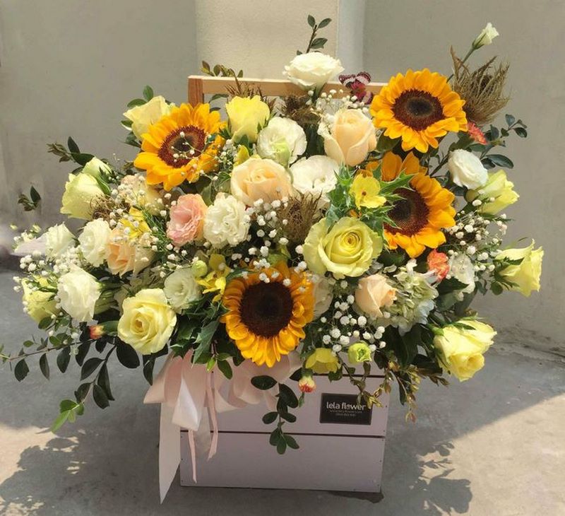 Mẫu cắm hoa đẹp dự thi số 27