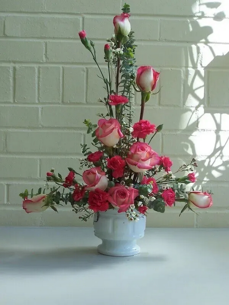 Mẫu cắm hoa đẹp trong nhà số 16