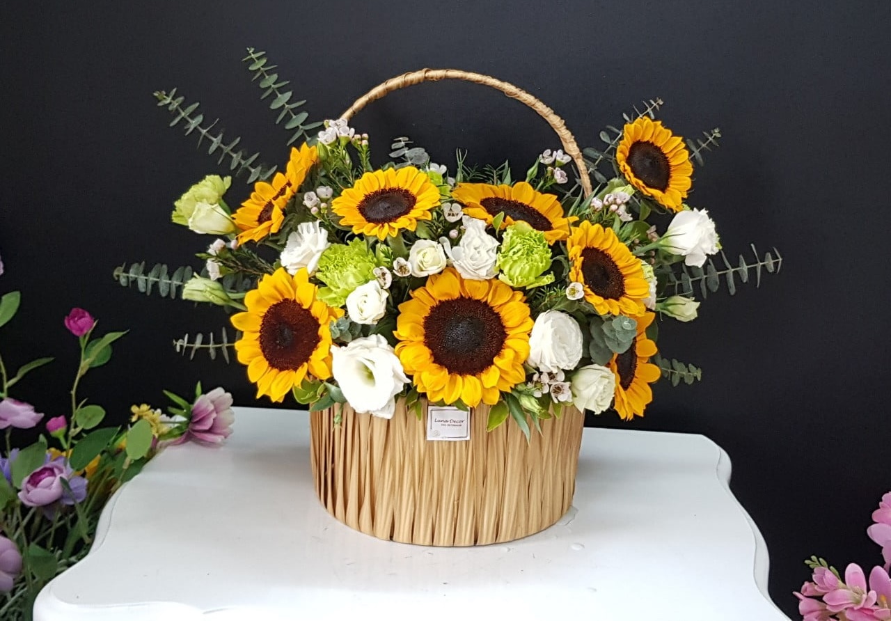 Cách cắm hoa ngày 20/10