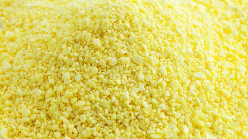 Lưu huỳnh là một trong ba khoáng chất dồi dào nhất trong cơ thể người, cùng với canxi và phospho
