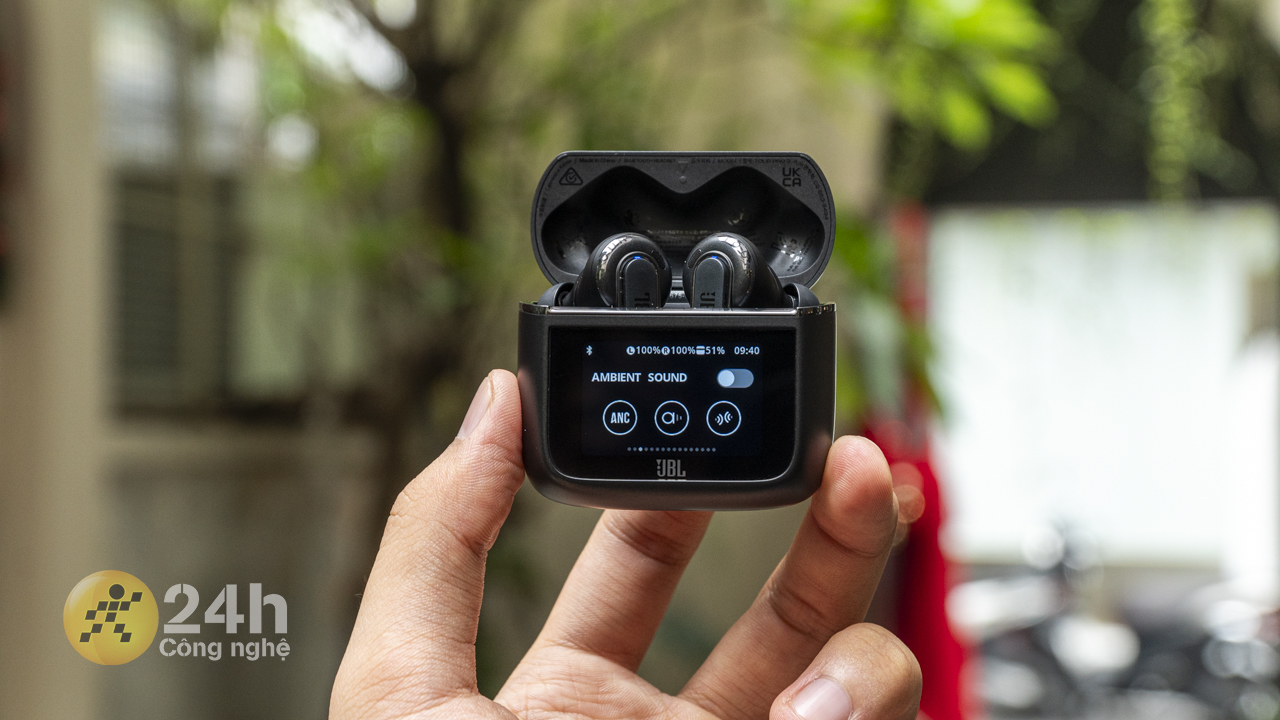 JBL Tour Pro 3 là sự kết hợp giữa chất âm tuyệt vời và công nghệ mới