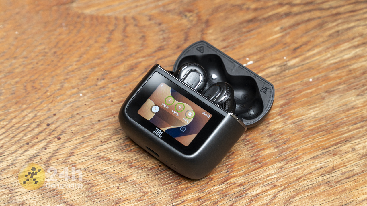 JBL Tour Pro 3 là sự kết hợp giữa chất âm tuyệt vời và công nghệ mới