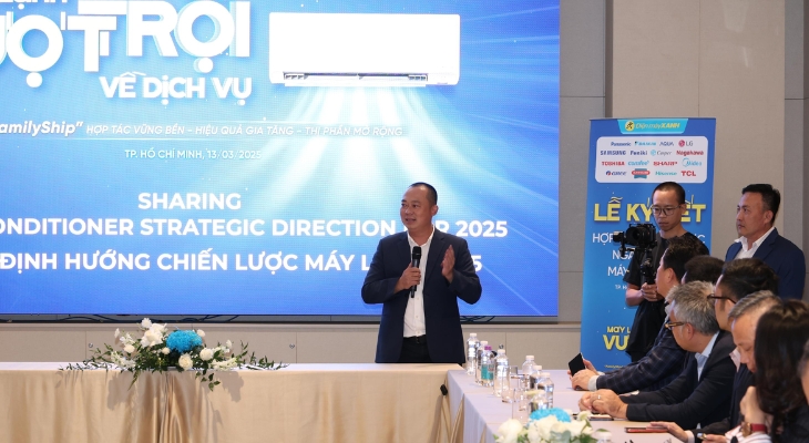 Buổi ký kết diễn ra suôn sẻ giữa Điện máy XANH và nhiều thương hiệu máy lạnh hàng đầu