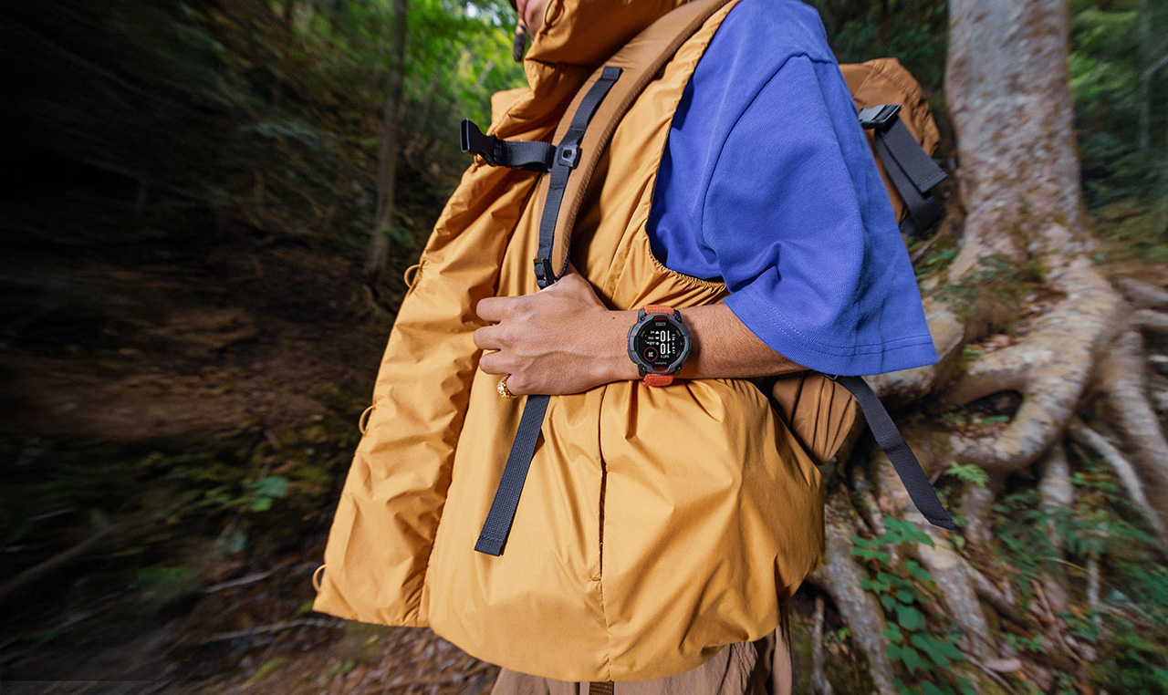 Garmin Instinct 3 Series có thể hiển thị bản đồ với độ chi tiết cao thông qua ứng dụng Garmin Explore. 