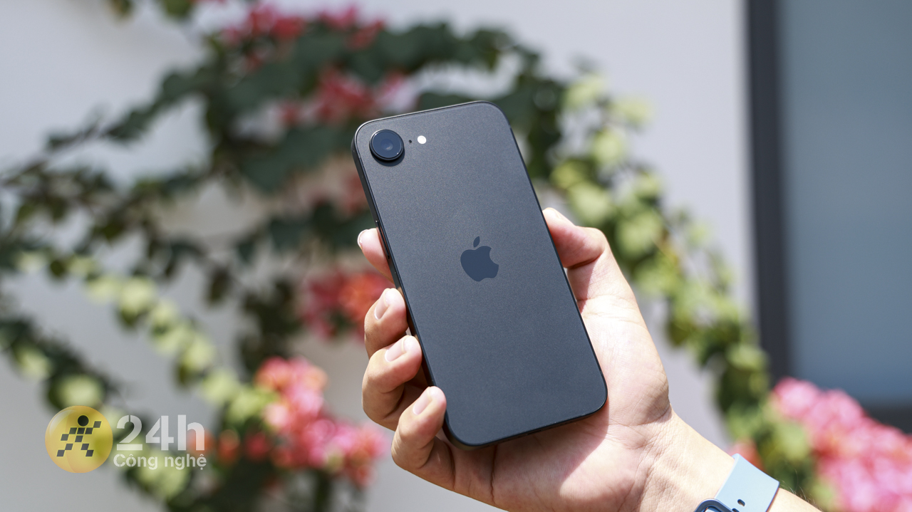 Với mức giá hơn 16 triệu đồng, bạn có nên mua iPhone 16e không?