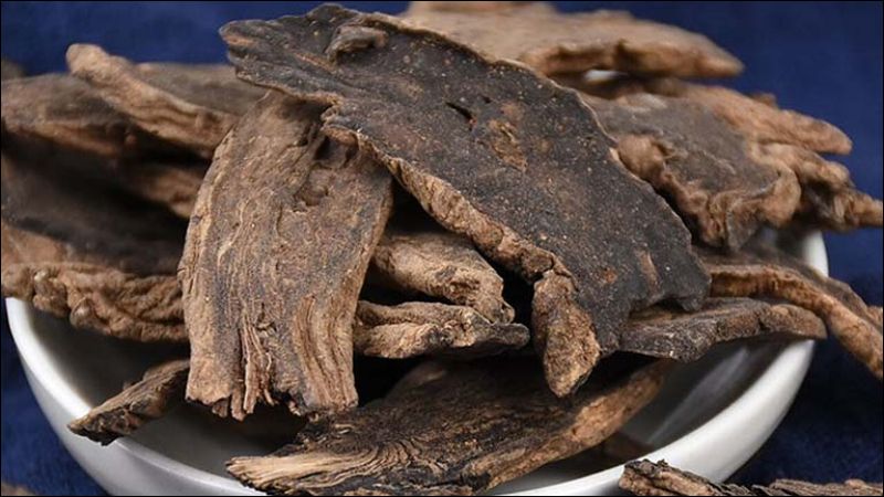 Huyền sâm là vị thuốc cổ truyền có tính hàn, vị mặn, đắng lẫn ngọt Huyền sâm là vị thuốc cổ truyền có tính hàn, vị mặn, đắng lẫn ngọt
