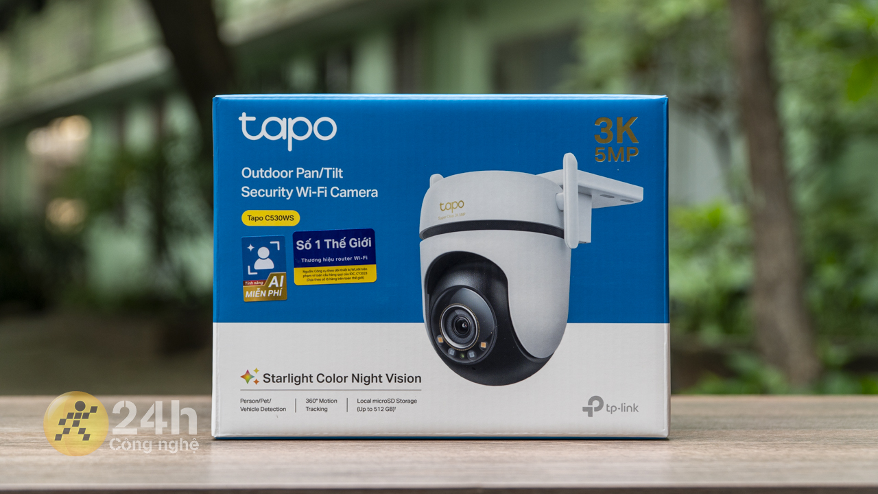 Tổng quan mặt chính diện của hộp camera an ninh Tapo C530WS Tổng quan mặt chính diện của hộp camera an ninh Tapo C530WS