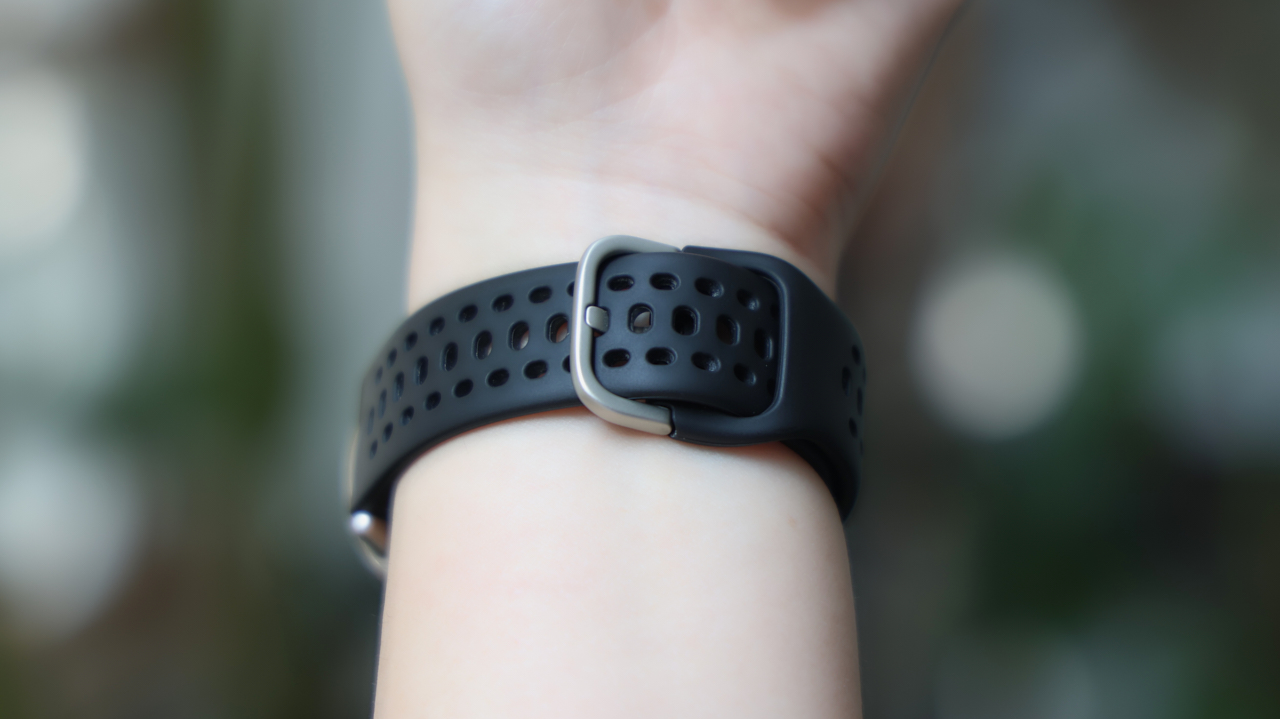 Trên tay Amazfit Active 2: Thiết kế sang trọng, nhiều tính năng Trên tay Amazfit Active 2: Thiết kế sang trọng, nhiều tính năng