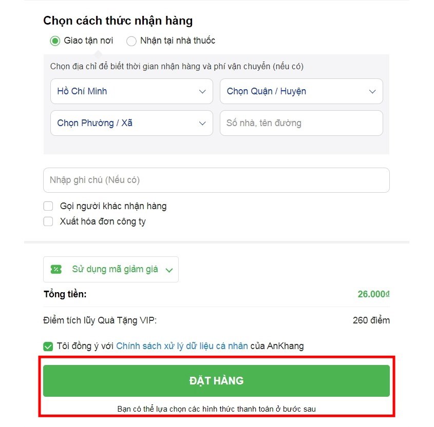 Lựa chọn hình thức giao hàng, điền đầy đủ thông tin, sau đó nhấn 