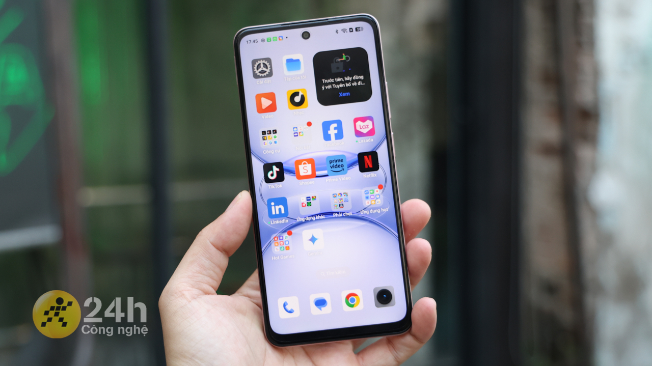 Trên tay realme C75x: Chip Helio G81-Ultra, kháng nước IP69 Trên tay realme C75x: Chip Helio G81-Ultra, kháng nước IP69