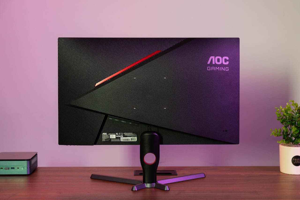 AOC AOC