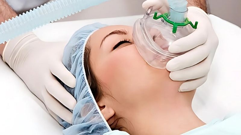 Sốc phản vệ là một hiện tượng khá hiếm gặp khi sử dụng diclofenac Sốc phản vệ là một hiện tượng khá hiếm gặp khi sử dụng diclofenac