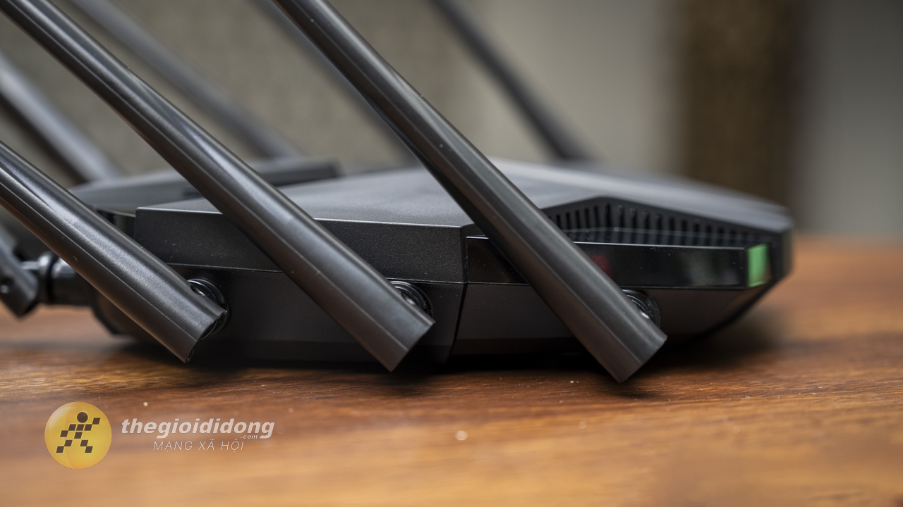 Router Wi-Fi 6 AX6000 8-Stream cho khả năng kết nối có dây vượt trội so với chuẩn Gigabit truyền thống. Router Wi-Fi 6 AX6000 8-Stream cho khả năng kết nối có dây vượt trội so với chuẩn Gigabit truyền thống.