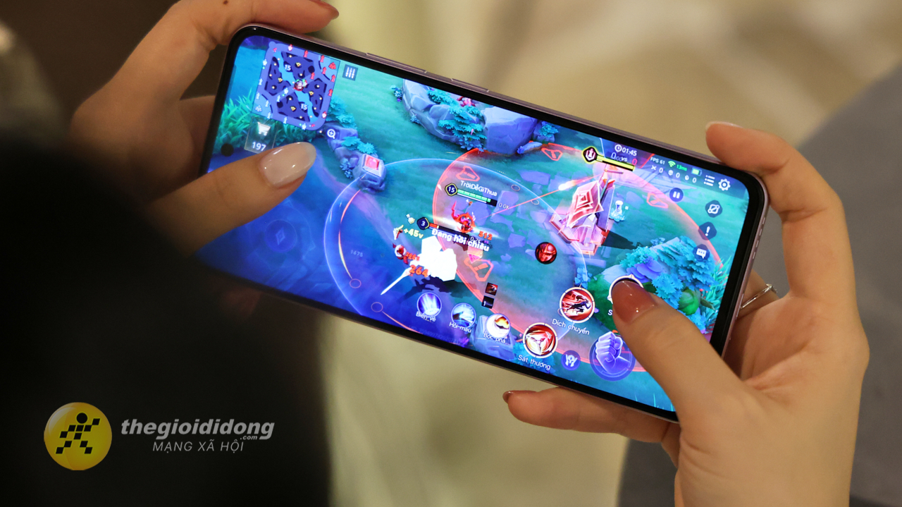Trên tay realme 14T 5G: Màn hình AMOLED chất lượng, pin 6.000 mAh Trên tay realme 14T 5G: Màn hình AMOLED chất lượng, pin 6.000 mAh