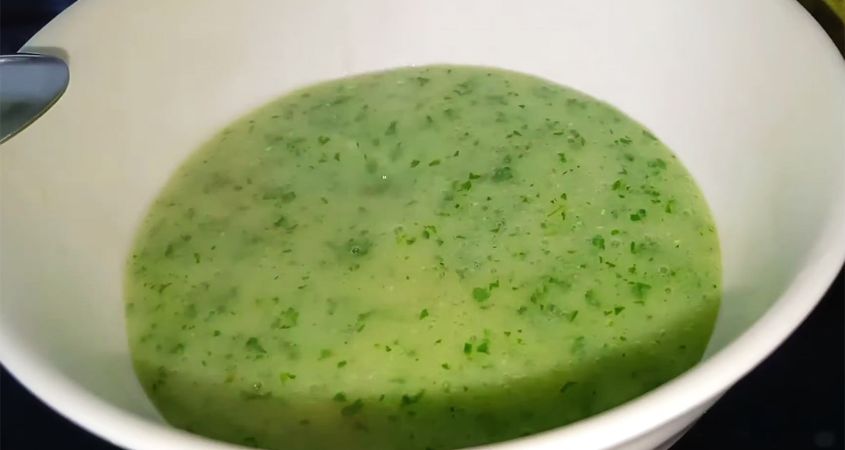 Hình minh họa cháo sò điệp rau bó xôi