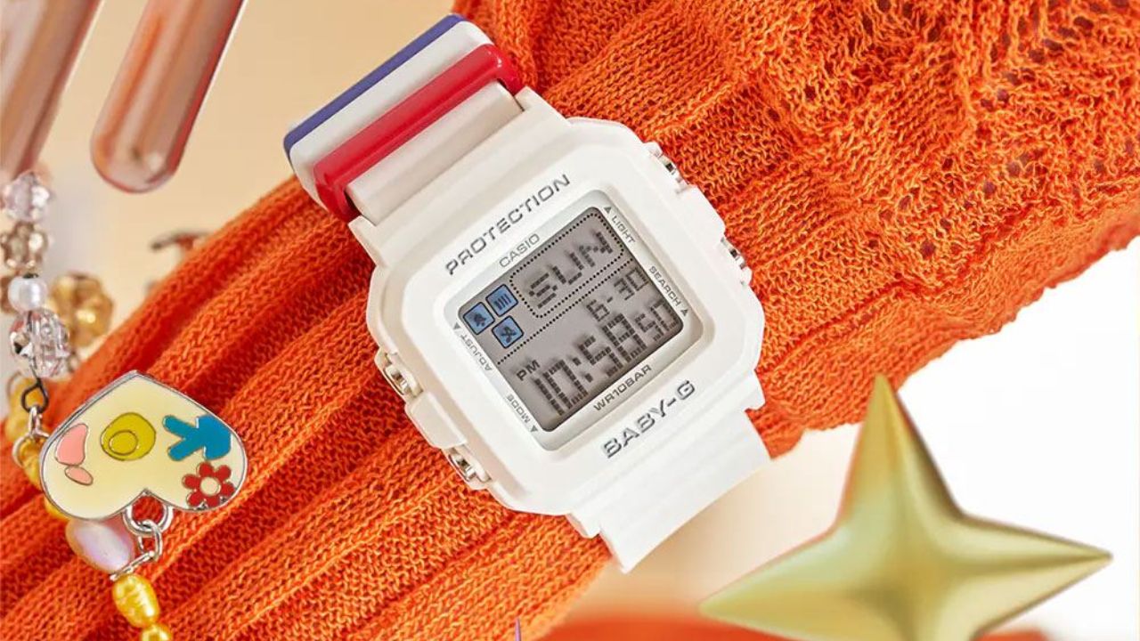 Hè đến rồi, tậu đồng hồ thời trang hay smartwatch đi chơi biển thôi! Hè đến rồi, tậu đồng hồ thời trang hay smartwatch đi chơi biển thôi!