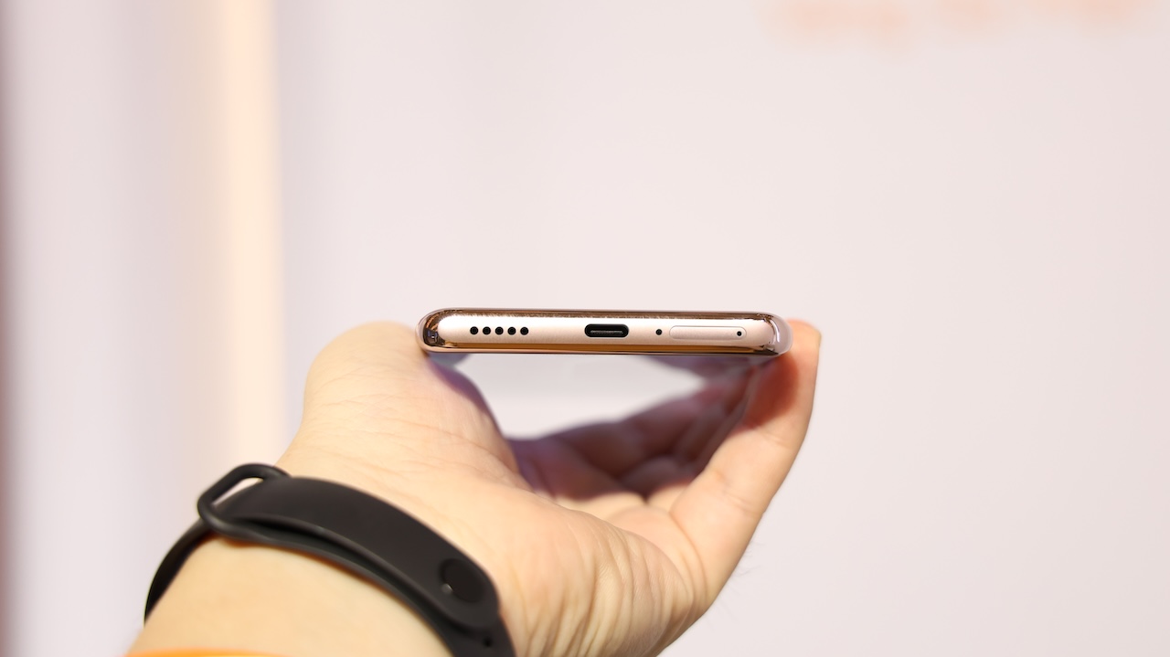 Dòng Redmi Note 14 Pro mới mang đến thiết kế cực kỳ cao cao và tinh tế. 