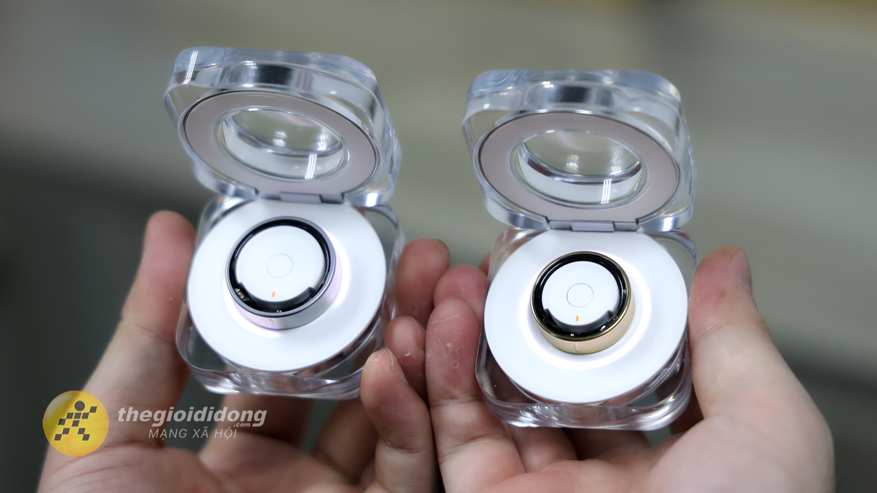 Bạn có thể đặt mua Galaxy Ring qua hình thức mua sắm online hoặc đến siêu thị Thế Giới Di Động để mua trực tiếp. Bạn có thể đặt mua Galaxy Ring qua hình thức mua sắm online hoặc đến siêu thị Thế Giới Di Động để mua trực tiếp.
