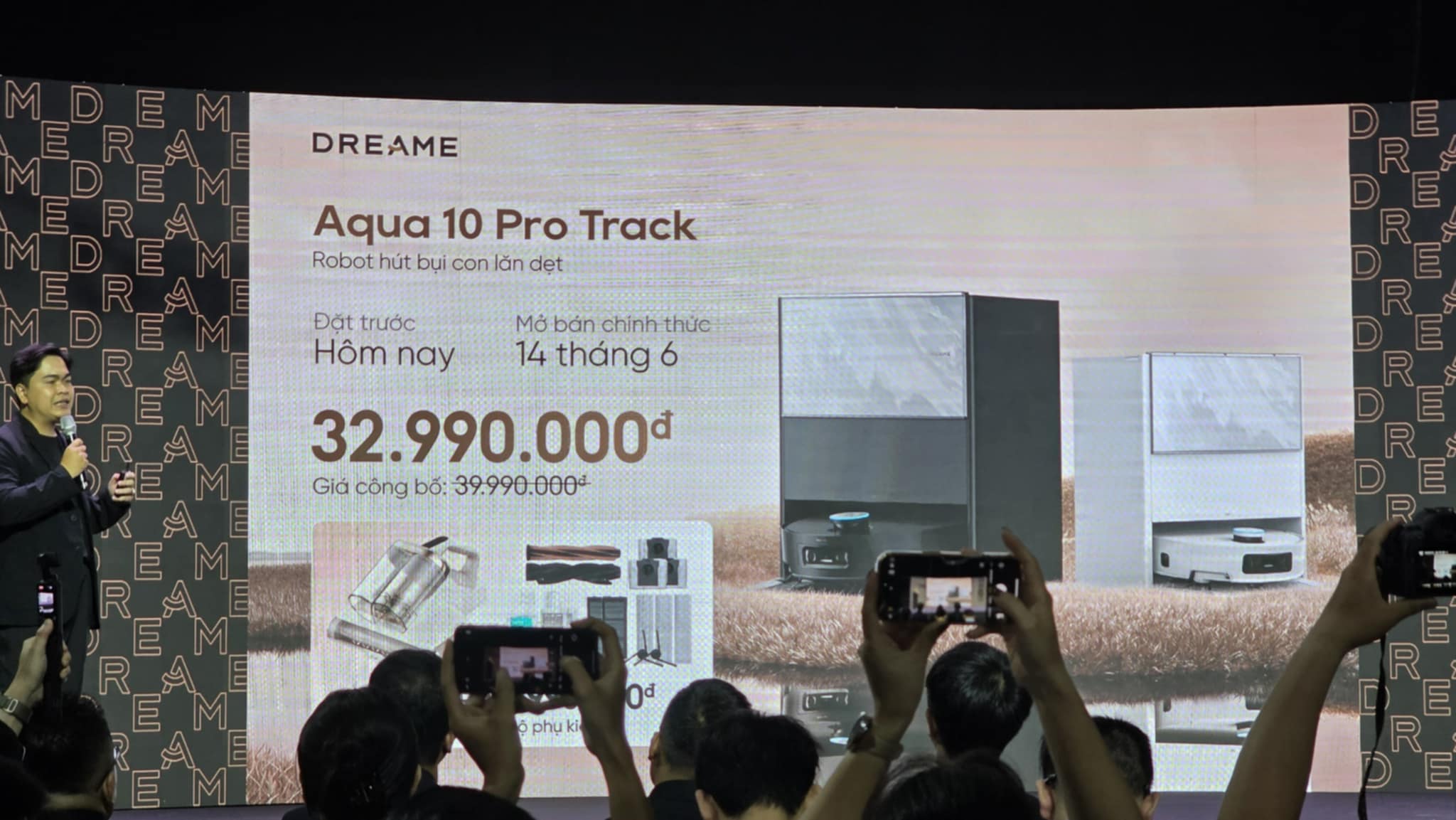 Giá bán chính thức của DREAME Aqua 10 Pro Track. Giá bán chính thức của DREAME Aqua 10 Pro Track.