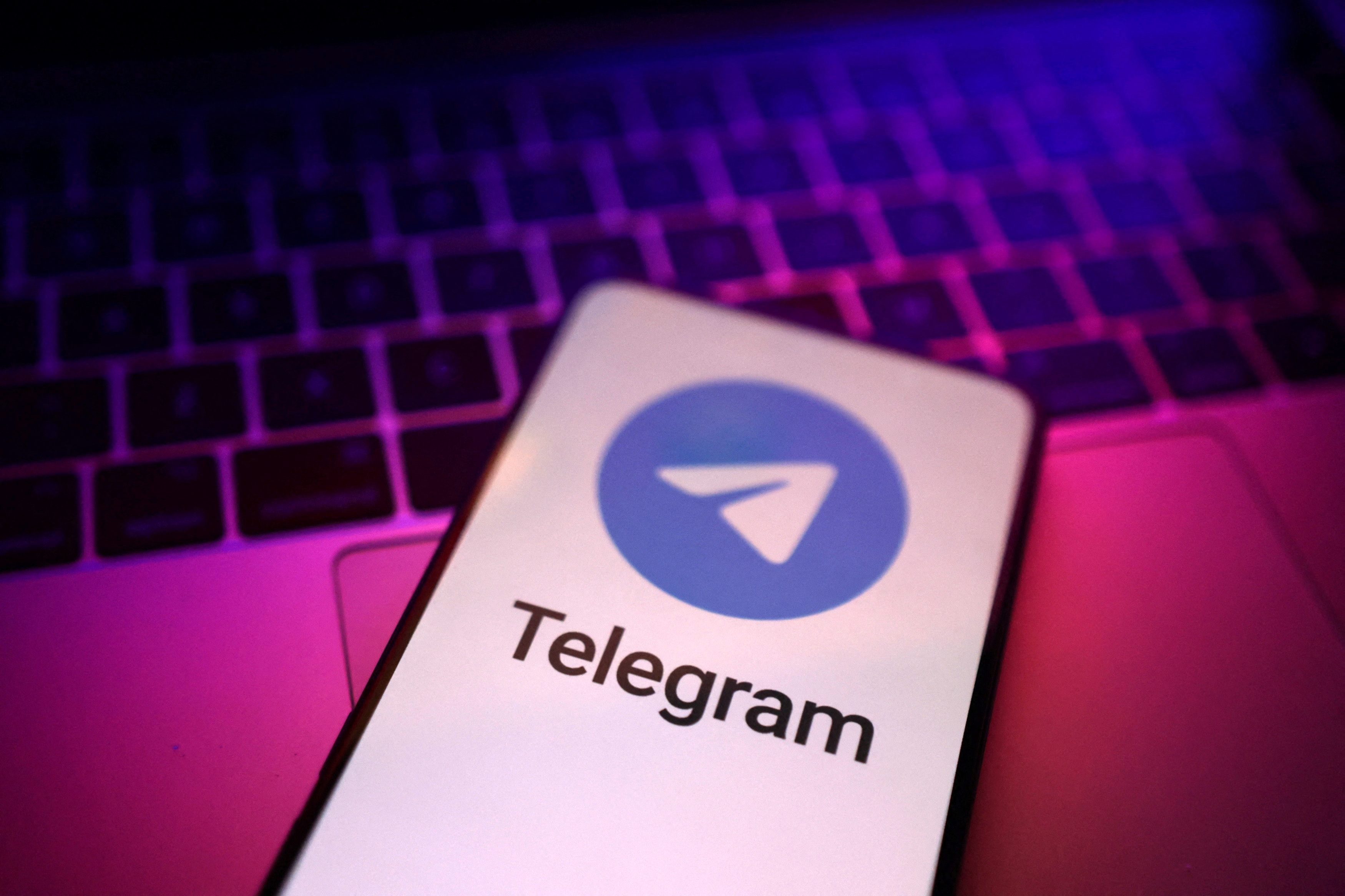 Bộ Công an yêu cầu các nhà mạng sớm đưa ra biện pháp ngăn chặn Telegram. Bộ Công an yêu cầu các nhà mạng sớm đưa ra biện pháp ngăn chặn Telegram.