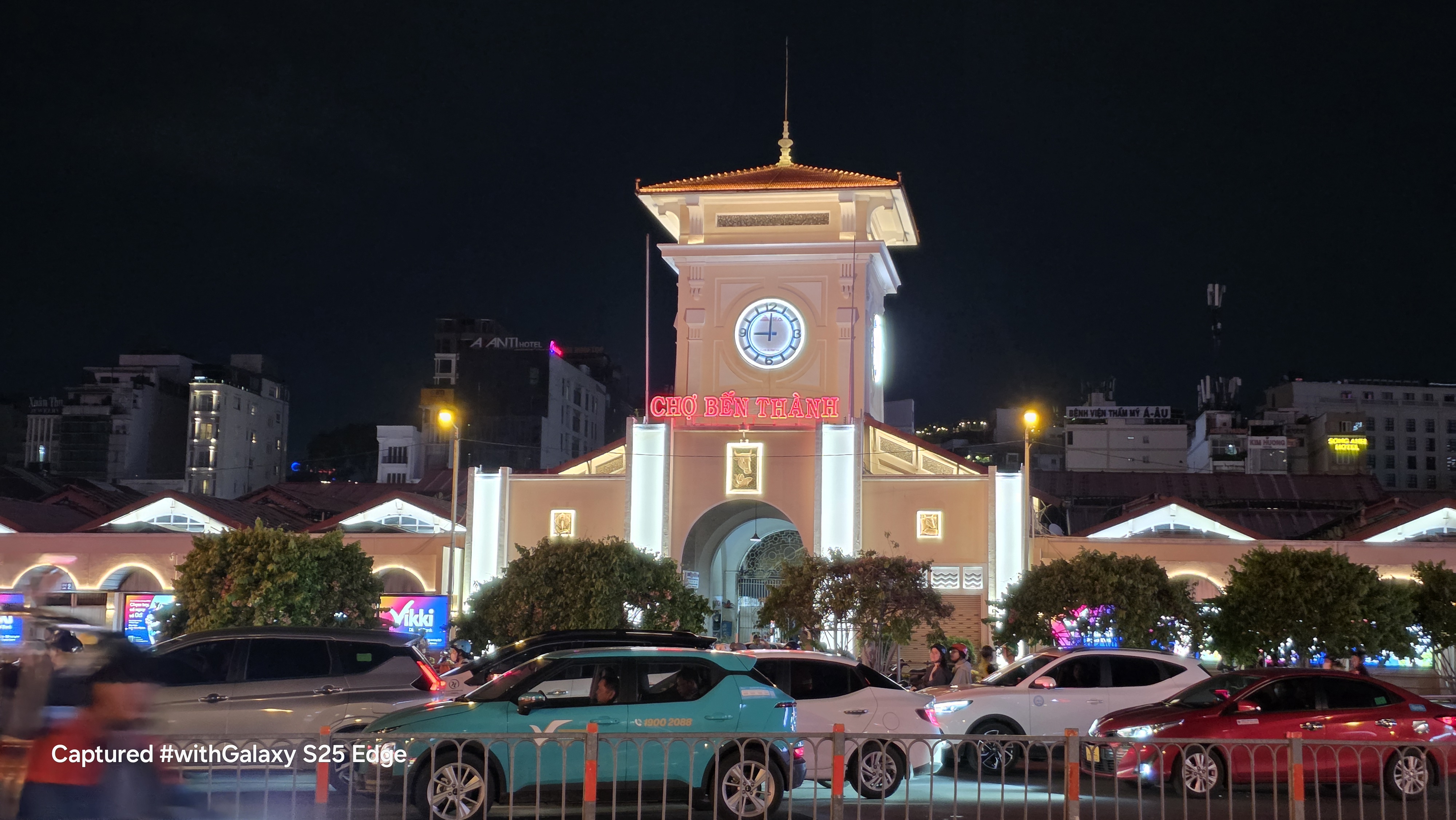 Đánh giá Samsung Galaxy S25 Edge: Mỏng nhẹ, camera 200MP chụp đẹp Đánh giá Samsung Galaxy S25 Edge: Mỏng nhẹ, camera 200MP chụp đẹp