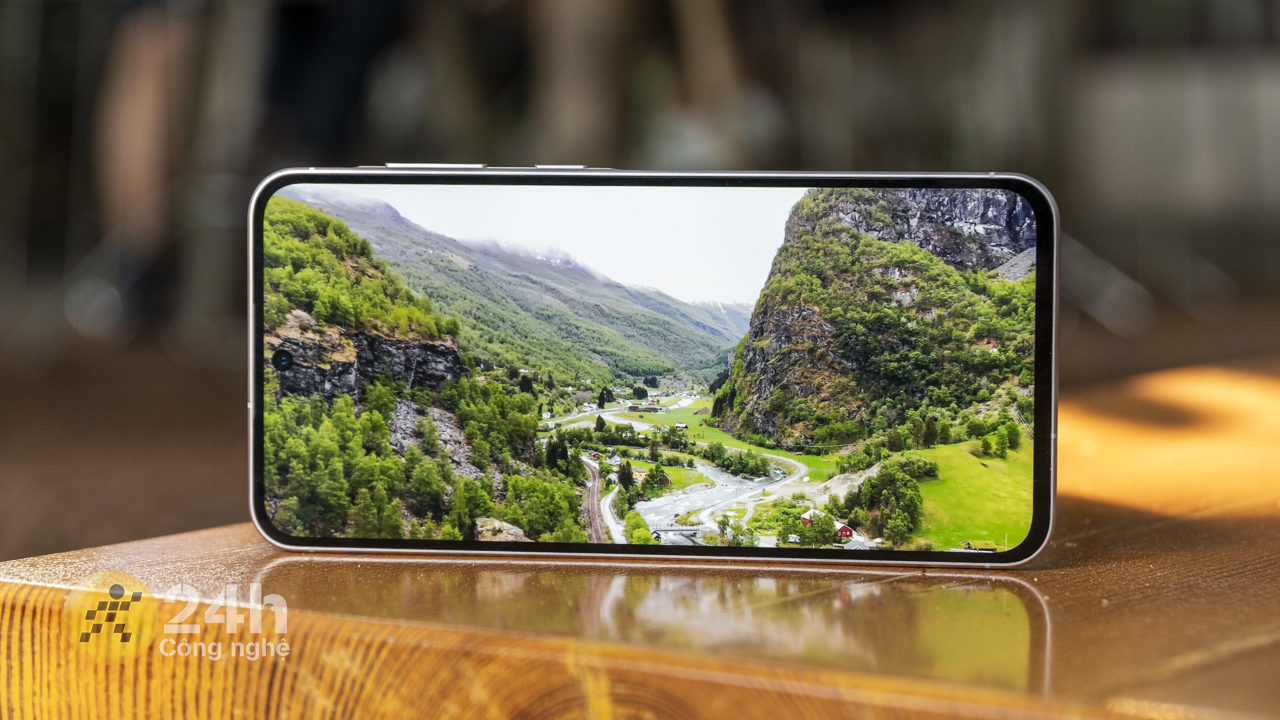 Galaxy A56 giá tốt, tằng kèm nhiều ưu đãi như PMH mua điện máy, tặng gói VieON 6 tháng Galaxy A56 giá tốt, tằng kèm nhiều ưu đãi như PMH mua điện máy, tặng gói VieON 6 tháng
