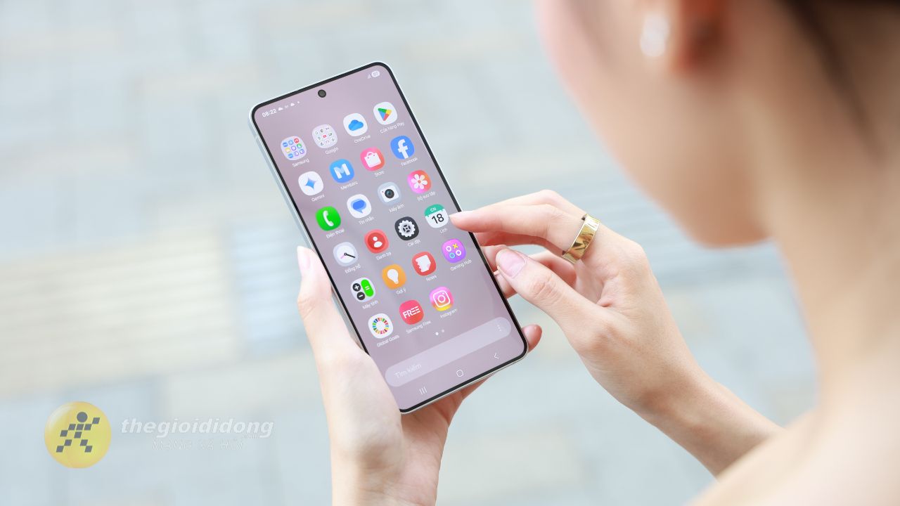 Cùng là 30 triệu, nên mua Galaxy S25 Edge hay Galaxy S25 Ultra Cùng là 30 triệu, nên mua Galaxy S25 Edge hay Galaxy S25 Ultra