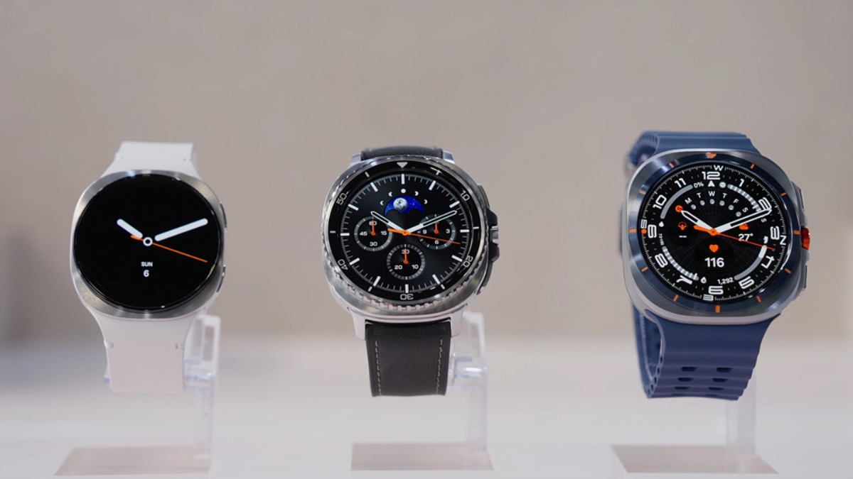 3 phi&ecirc;n bản Galaxy Watch mới ra