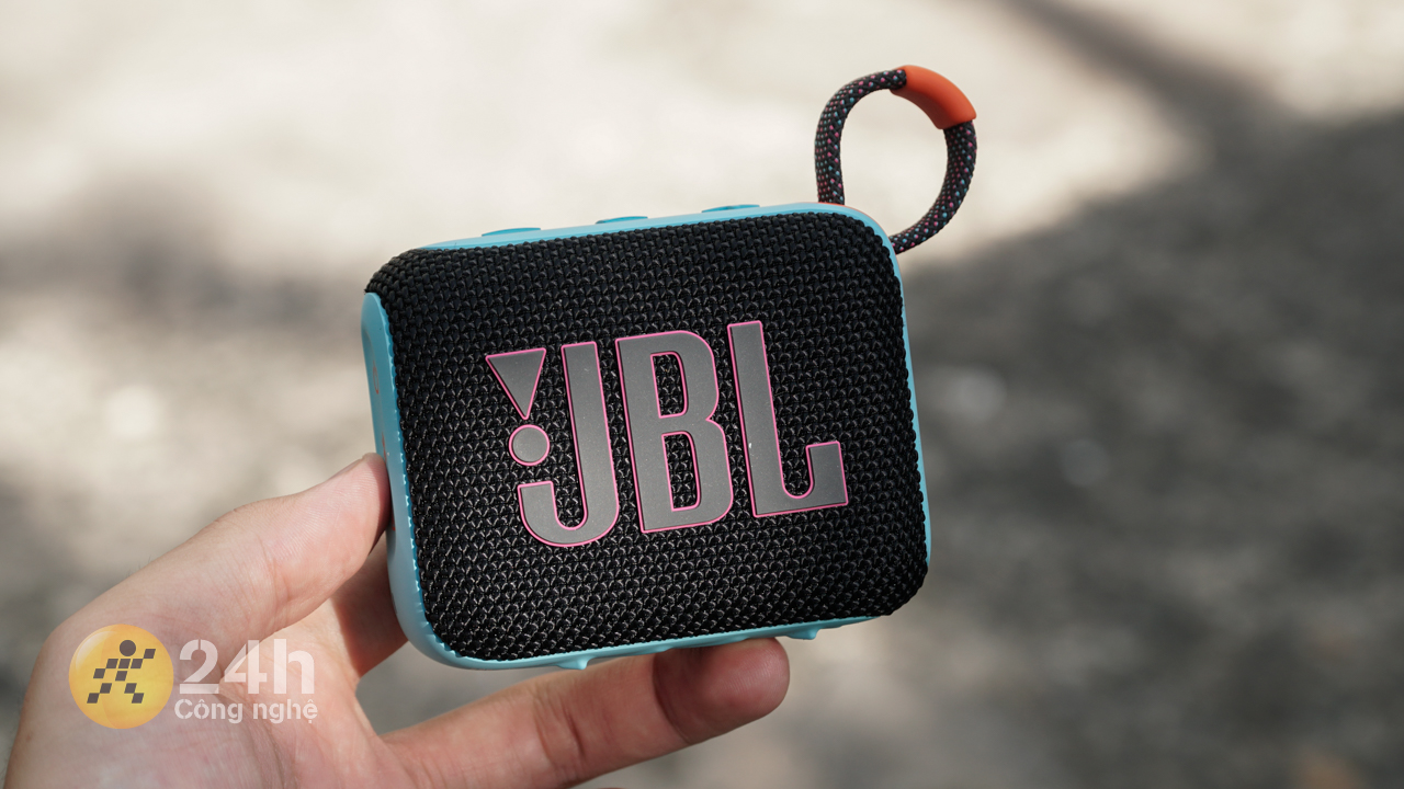 Loa JBL giảm giá sốc, dưới 1 triệu đã có loa xịn, mẫu nào cũng nhiều màu sắc, thiết kế trẻ trung Loa JBL giảm giá sốc, dưới 1 triệu đã có loa xịn, mẫu nào cũng nhiều màu sắc, thiết kế trẻ trung