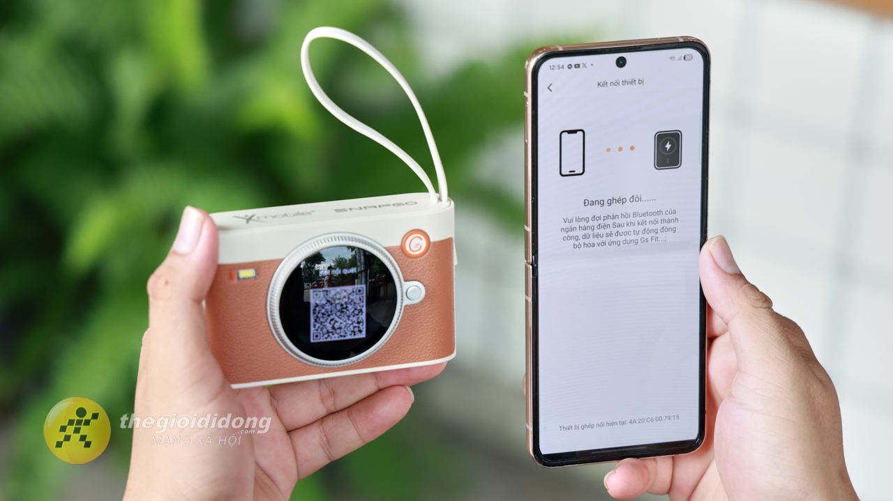 Sạc Dự Phòng Còn Có Thể Kết Nối Điện Thoại Một Cách Dễ Dàng Thông Qua App. Sạc Dự Phòng Còn Có Thể Kết Nối Điện Thoại Một Cách Dễ Dàng Thông Qua App.