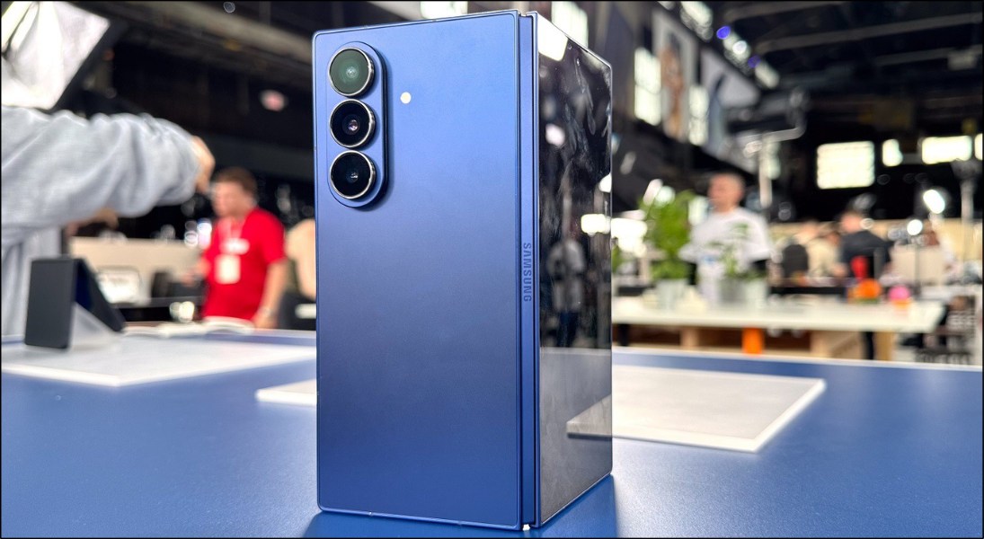 Samsung Galaxy Z Fold7 đã chính thức ra mắt vào ngày 9/7/2025 tại sự kiện Galaxy Unpacked Samsung Galaxy Z Fold7 đã chính thức ra mắt vào ngày 9/7/2025 tại sự kiện Galaxy Unpacked