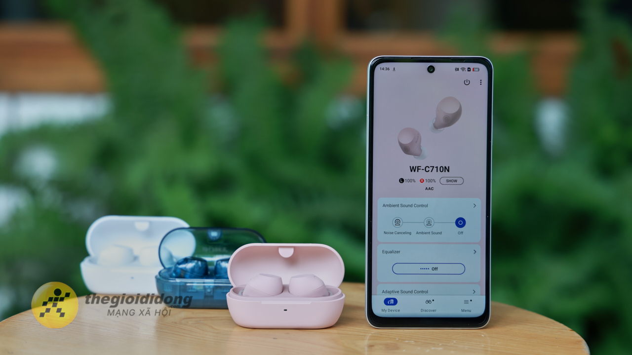 DSEE giúp phục hồi các dải âm bị nén khi nghe nhạc trực tuyến. DSEE giúp phục hồi các dải âm bị nén khi nghe nhạc trực tuyến.