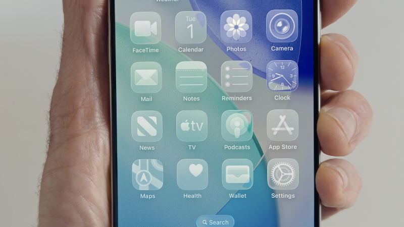 Liquid Glass ứng dụng c&aacute;c dải m&agrave;u gradient mềm mại