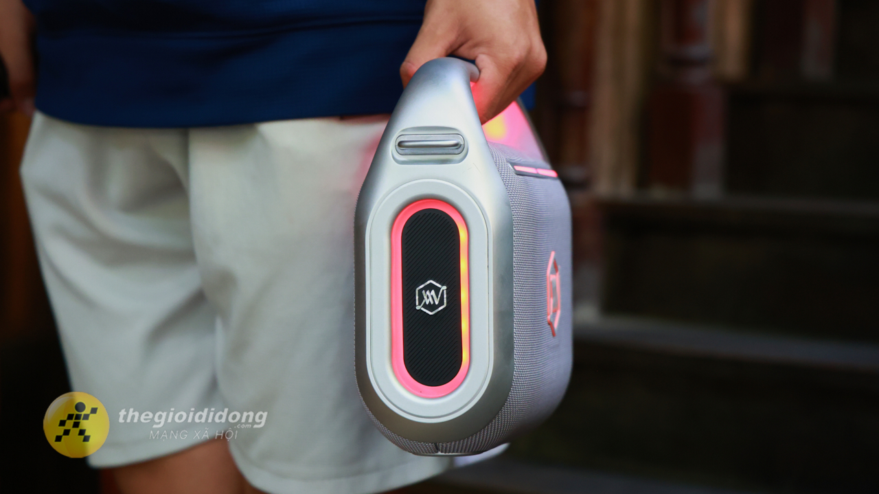 Trên tay loa Bluetooth Party Alpha Works Sonik 120 VNE Trên tay loa Bluetooth Party Alpha Works Sonik 120 VNE