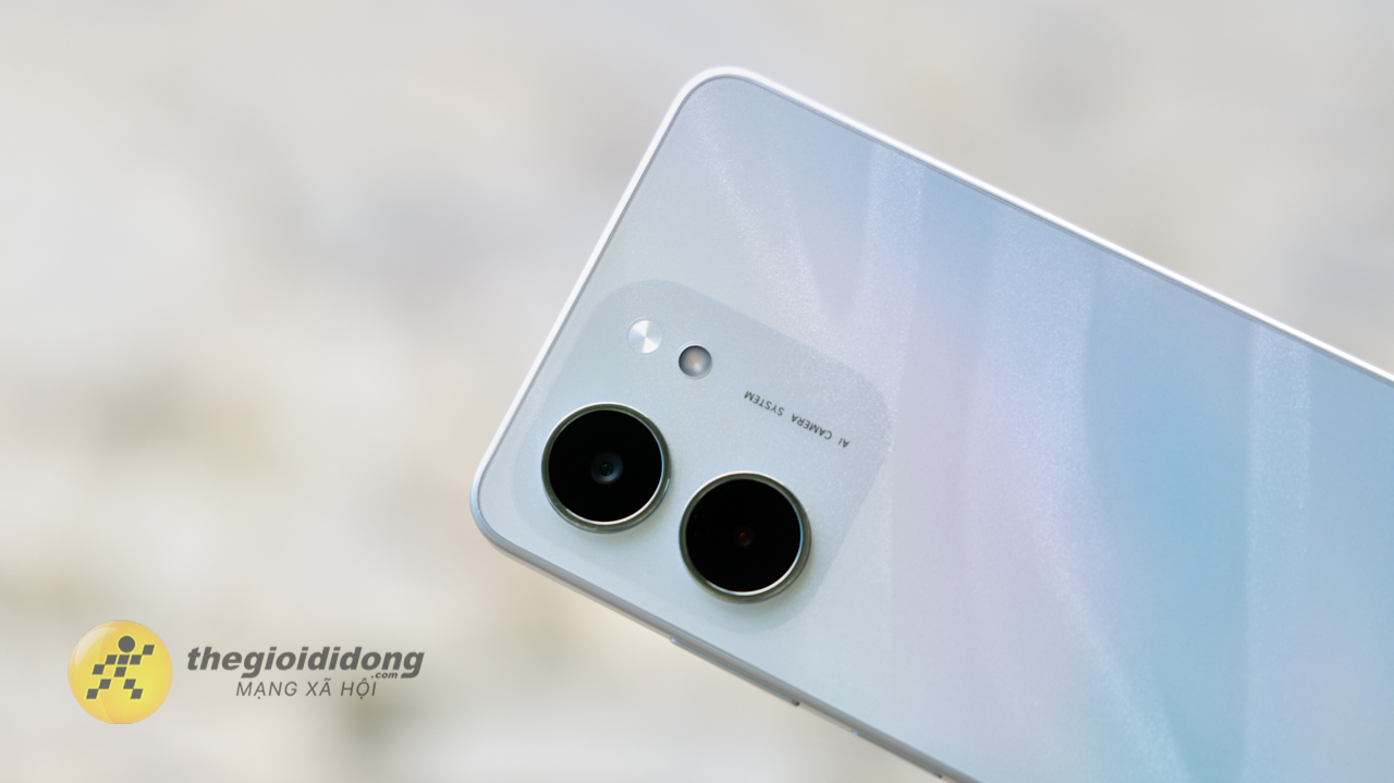 OPPO A5x trang bị camera chính 32 MP & Phụ cảm biến IR, giúp hình ảnh chất lượng hơn. OPPO A5x trang bị camera chính 32 MP & Phụ cảm biến IR, giúp hình ảnh chất lượng hơn.