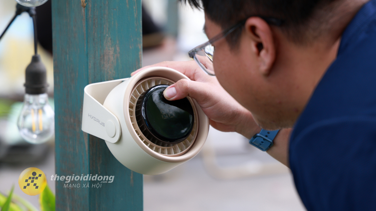 Trên tay bộ ba quạt cầm tay mini Hydrus: Hoàn thiện tốt, pin lớn Trên tay bộ ba quạt cầm tay mini Hydrus: Hoàn thiện tốt, pin lớn