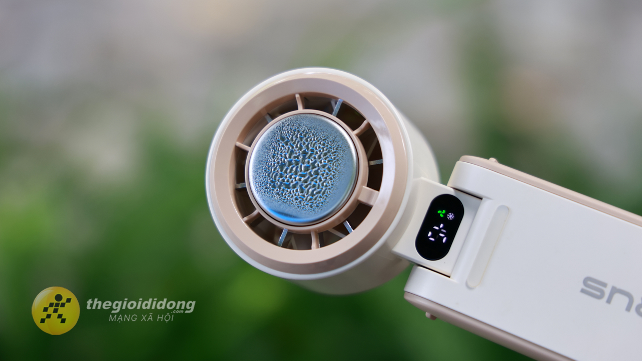 Trên tay bộ ba quạt cầm tay mini Hydrus: Hoàn thiện tốt, pin lớn Trên tay bộ ba quạt cầm tay mini Hydrus: Hoàn thiện tốt, pin lớn