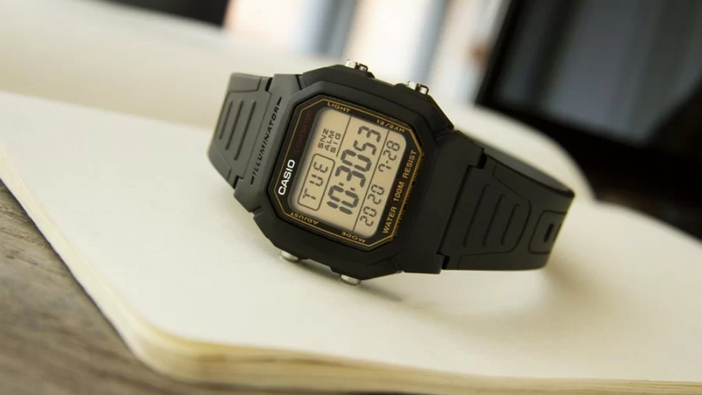 C&agrave;i đặt giờ quốc tế (World Time) tr&ecirc;n đồng hồ trẻ em 4 n&uacute;t