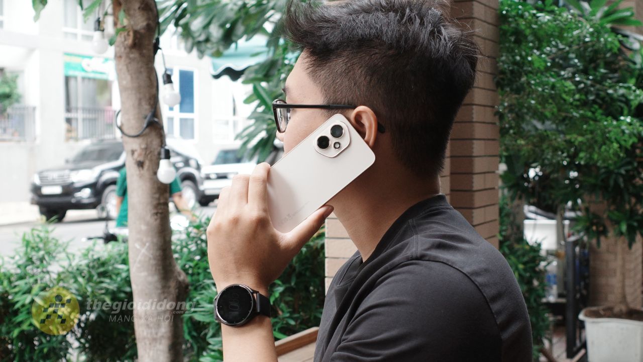 Trên tay HONOR 400 5G: Smartphone cận cao cấp với nhiều tính năng AI thú vị Trên tay HONOR 400 5G: Smartphone cận cao cấp với nhiều tính năng AI thú vị