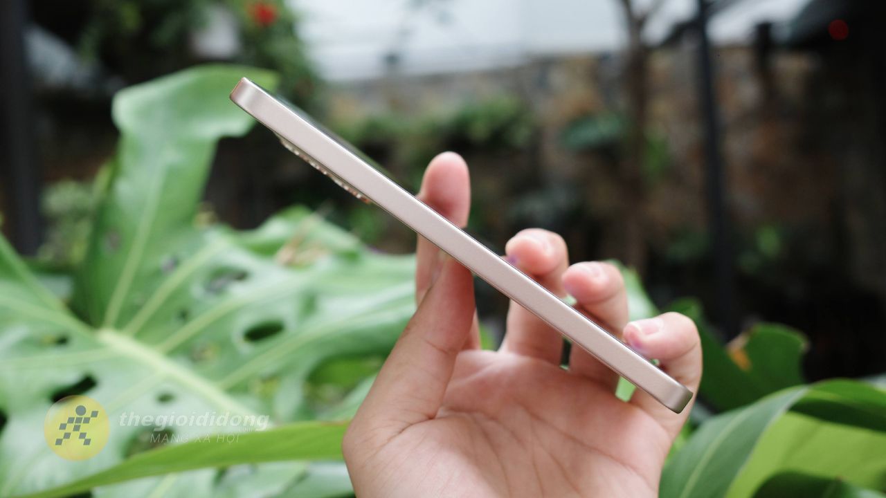 Trên tay HONOR 400 5G: Smartphone cận cao cấp với nhiều tính năng AI thú vị Trên tay HONOR 400 5G: Smartphone cận cao cấp với nhiều tính năng AI thú vị