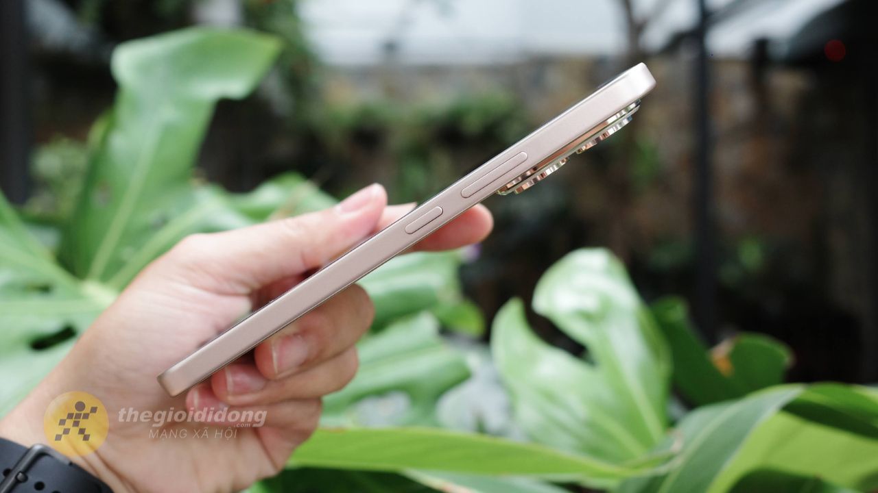 Trên tay HONOR 400 5G: Smartphone cận cao cấp với nhiều tính năng AI thú vị Trên tay HONOR 400 5G: Smartphone cận cao cấp với nhiều tính năng AI thú vị