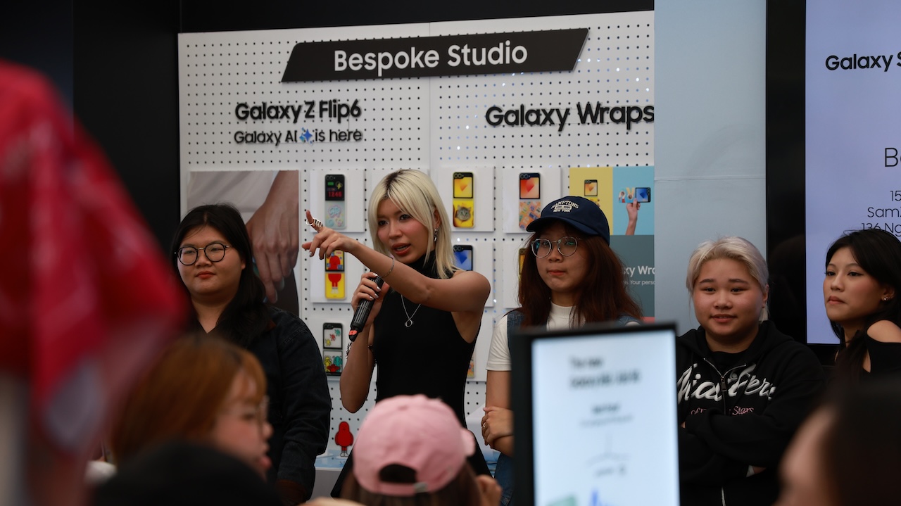 Worshop còn là buổi sự kiện được giao lưu cùng thần tượng và mang về loạt phần quà giá trị. 
