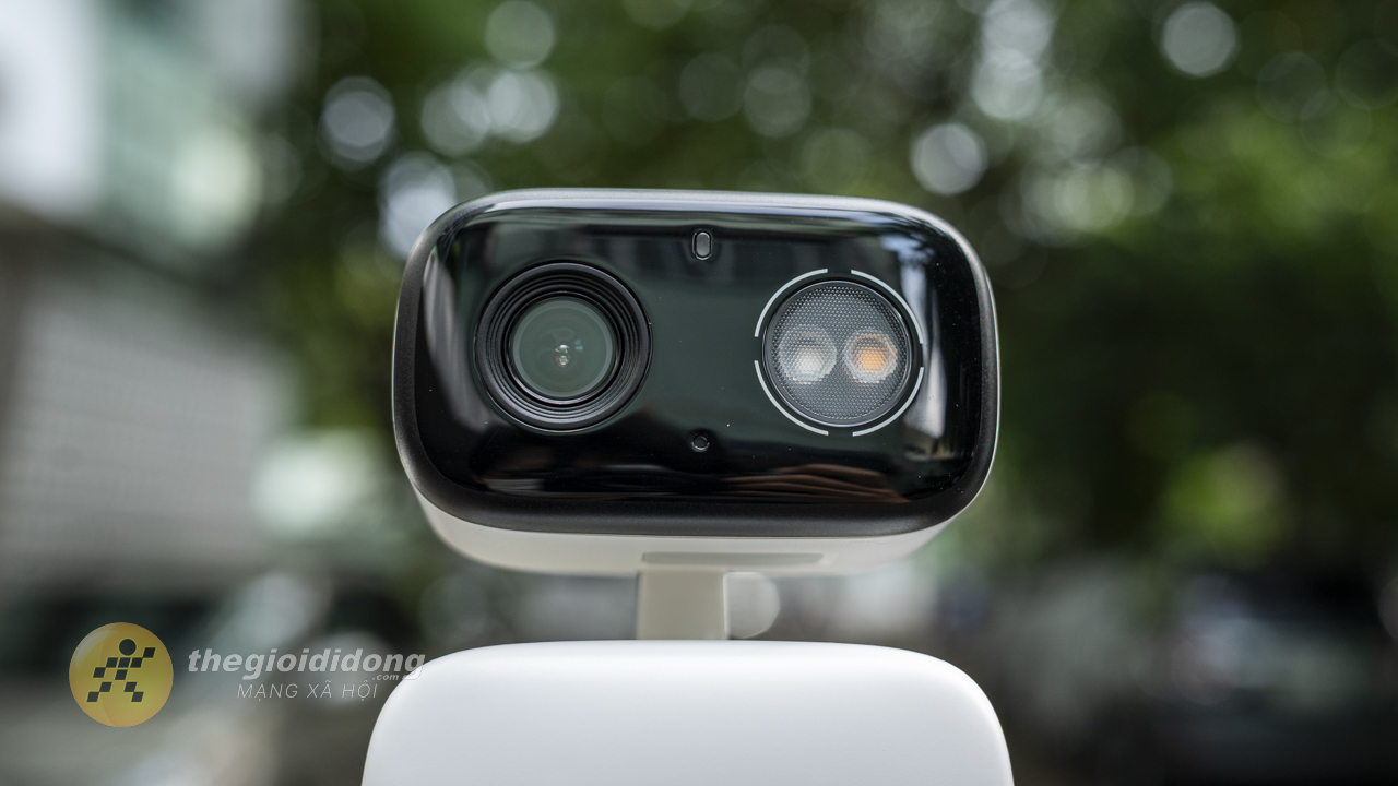 Mặt Trước Của Camera Giám Sát Tapo C216. Mặt Trước Của Camera Giám Sát Tapo C216.