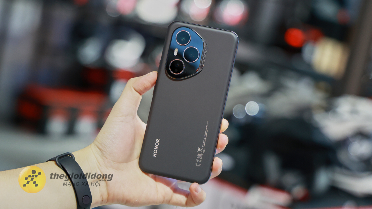 Trên Tay Honor 400 Pro: Siêu Phẩm Cận Cao Cấp Với Cấu Hình Khủng Trên Tay Honor 400 Pro: Siêu Phẩm Cận Cao Cấp Với Cấu Hình Khủng