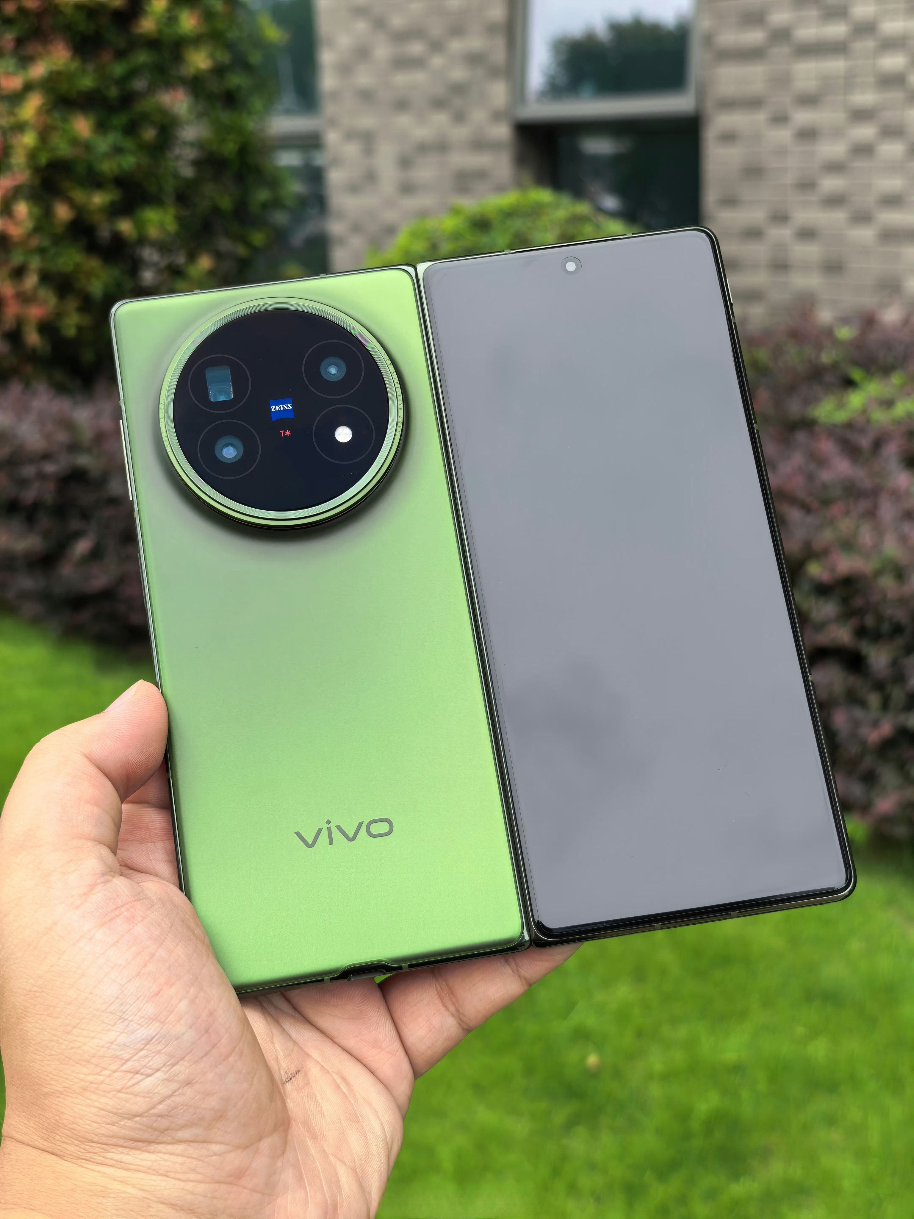 Vivo X Fold 5 Vivo X Fold 5